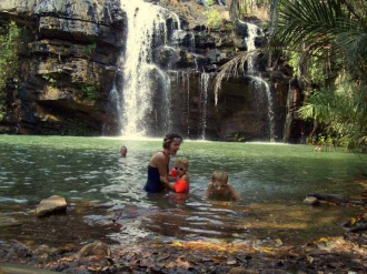 05 La Baignade Dans Le Paradis Perdu